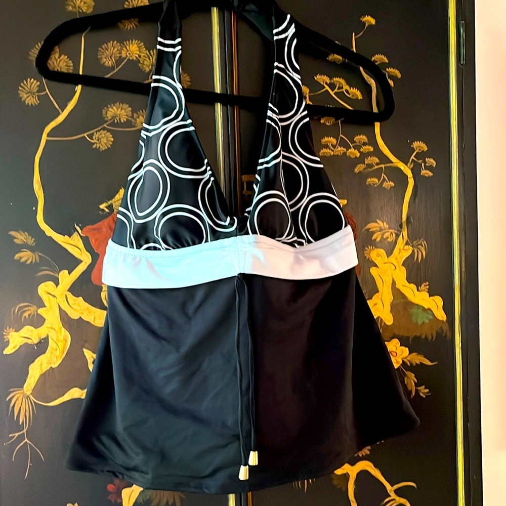 Black and white swimsuit top